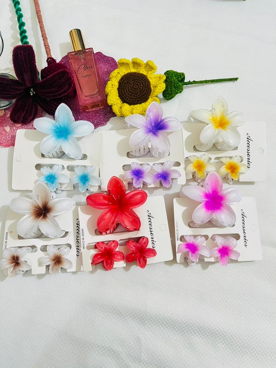 Claw clips 2 Flower claw clips (set of 3) - Image 1